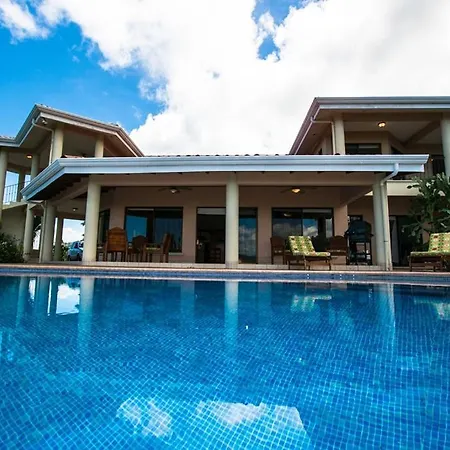Villa Quetzal